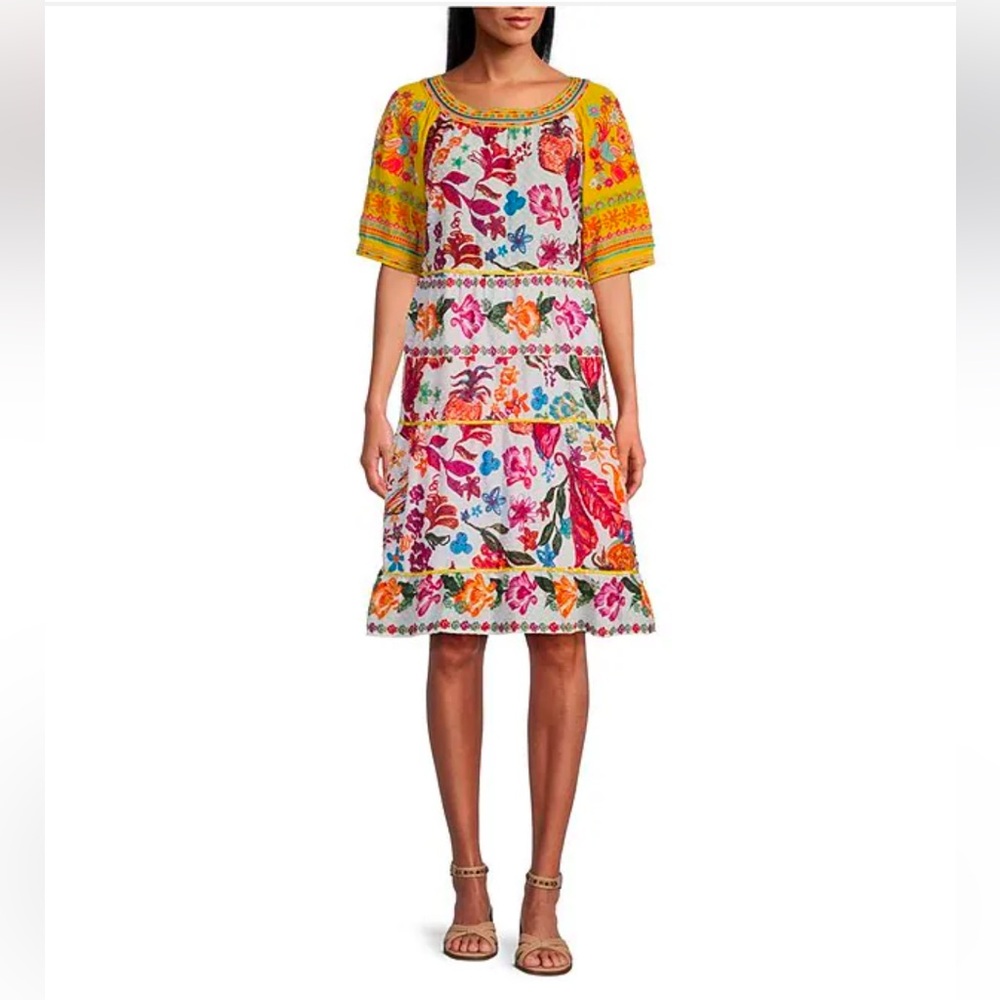 John Mark
Embroidered Scoop Neck Multi-Print Knee Length Dress